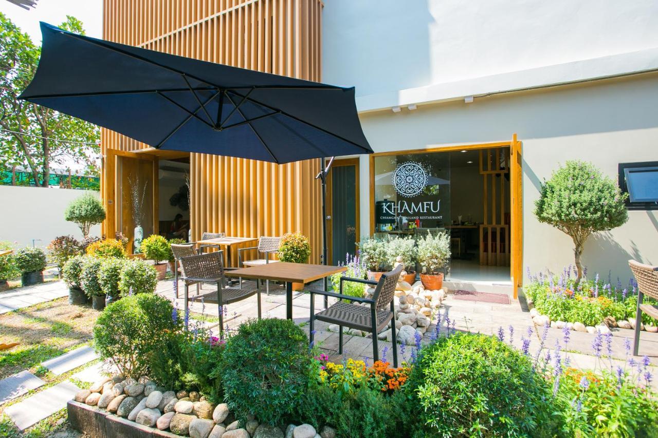 Lanna Thaphae Hotel Chiang Mai Exterior foto